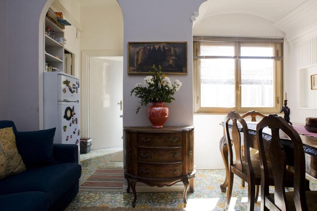 Domus Valeria Guest House Рим Екстериор снимка